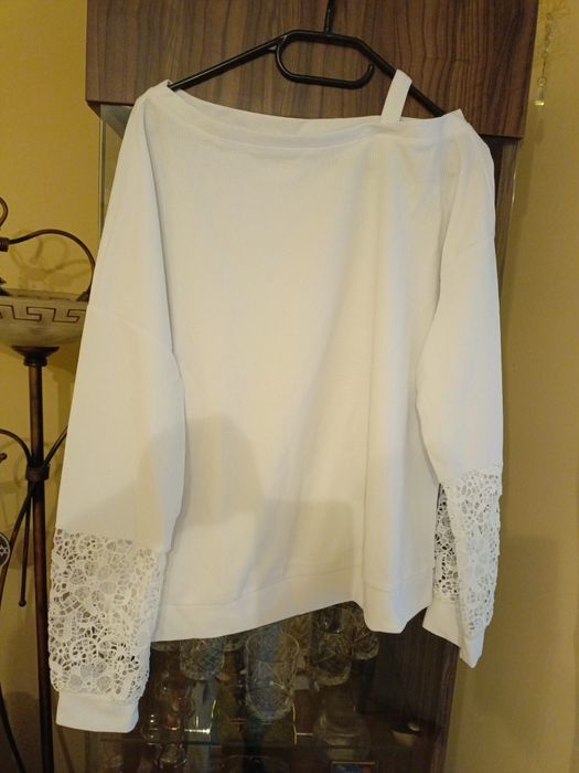 Biała damska bluzka xl. Nowa