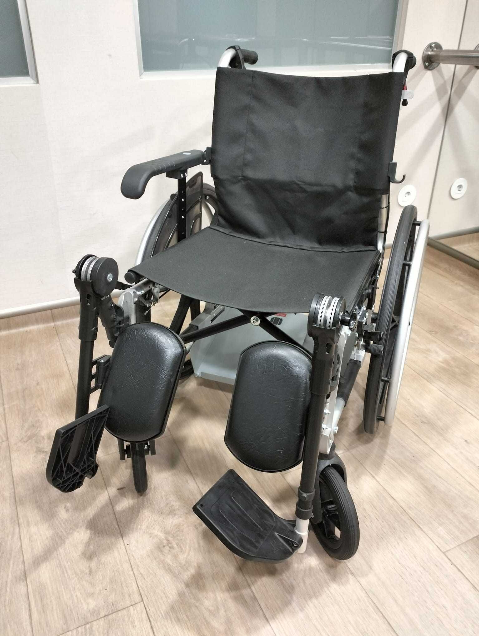 Encerramos SÉNIOR LUXO .Todos Materiais Semi Novo Preço Irrésistivel