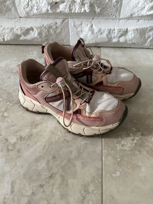 Кросівки zara 35. 22.5