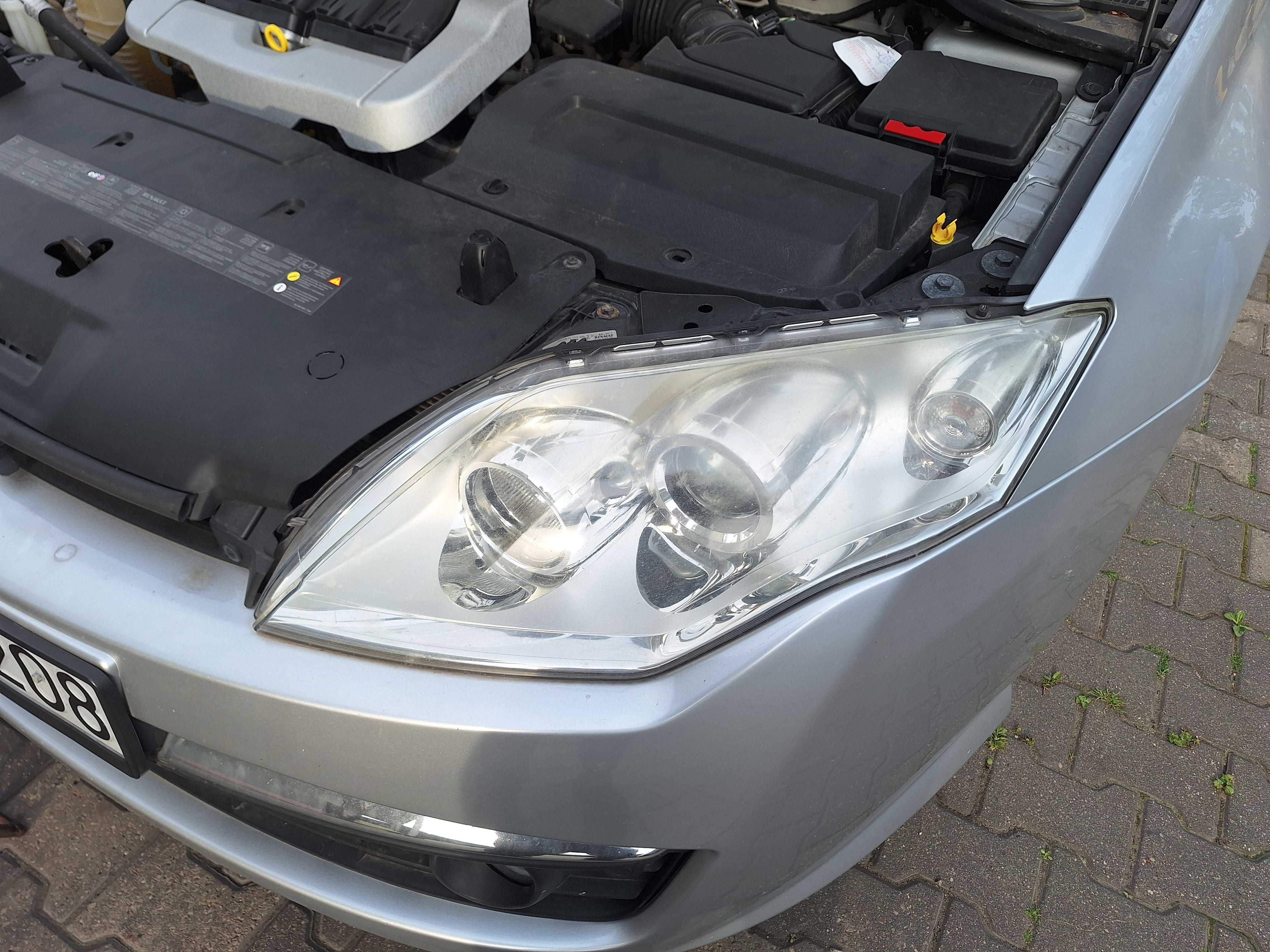 Renault Laguna III kompletny przód kolor TED69