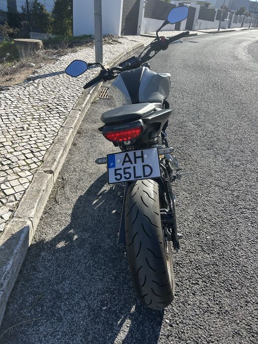 Honda Cb125r 2021 imaculada