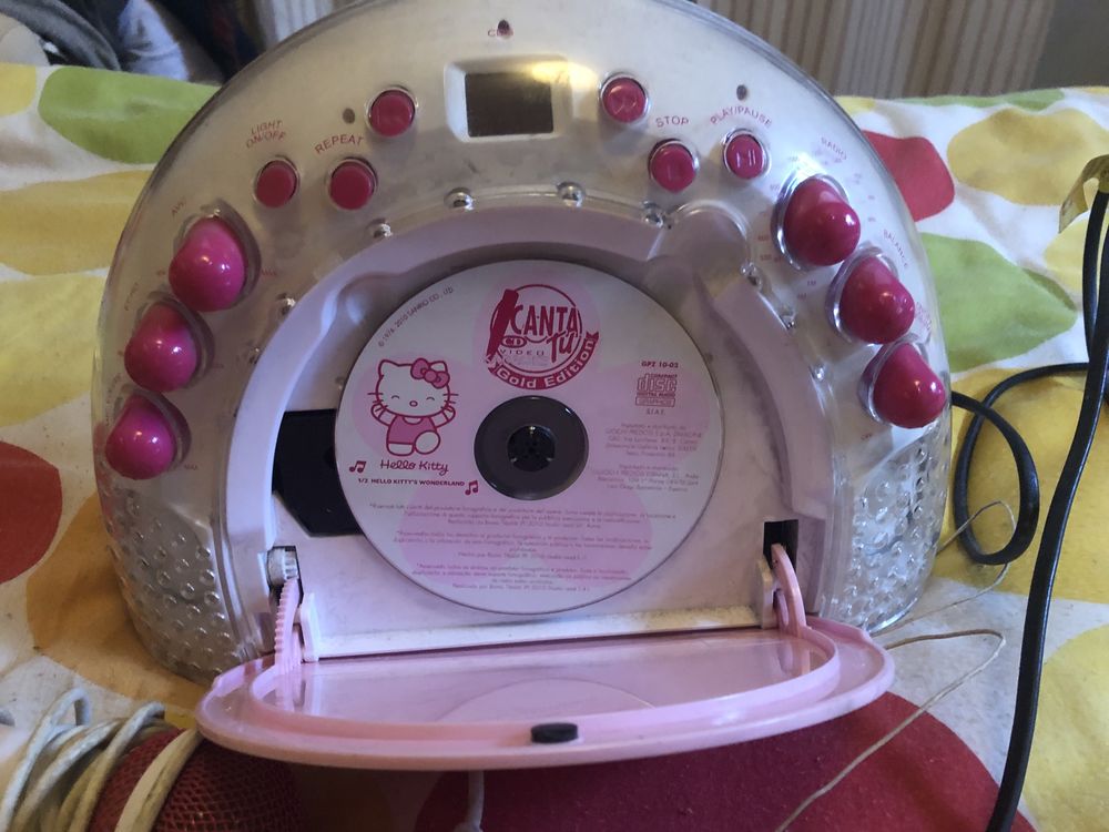 Radio da Hello Kitty com microfone