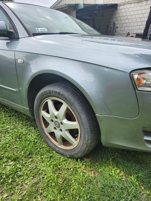 Przod audi a4 B7 diesel 140 km lakier LY7G