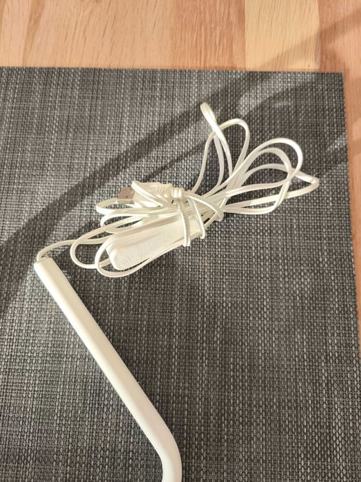 Lampka biurkowa LED na USB.