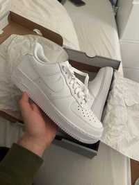 Nike Air Force 1 Low '07 White EU 40