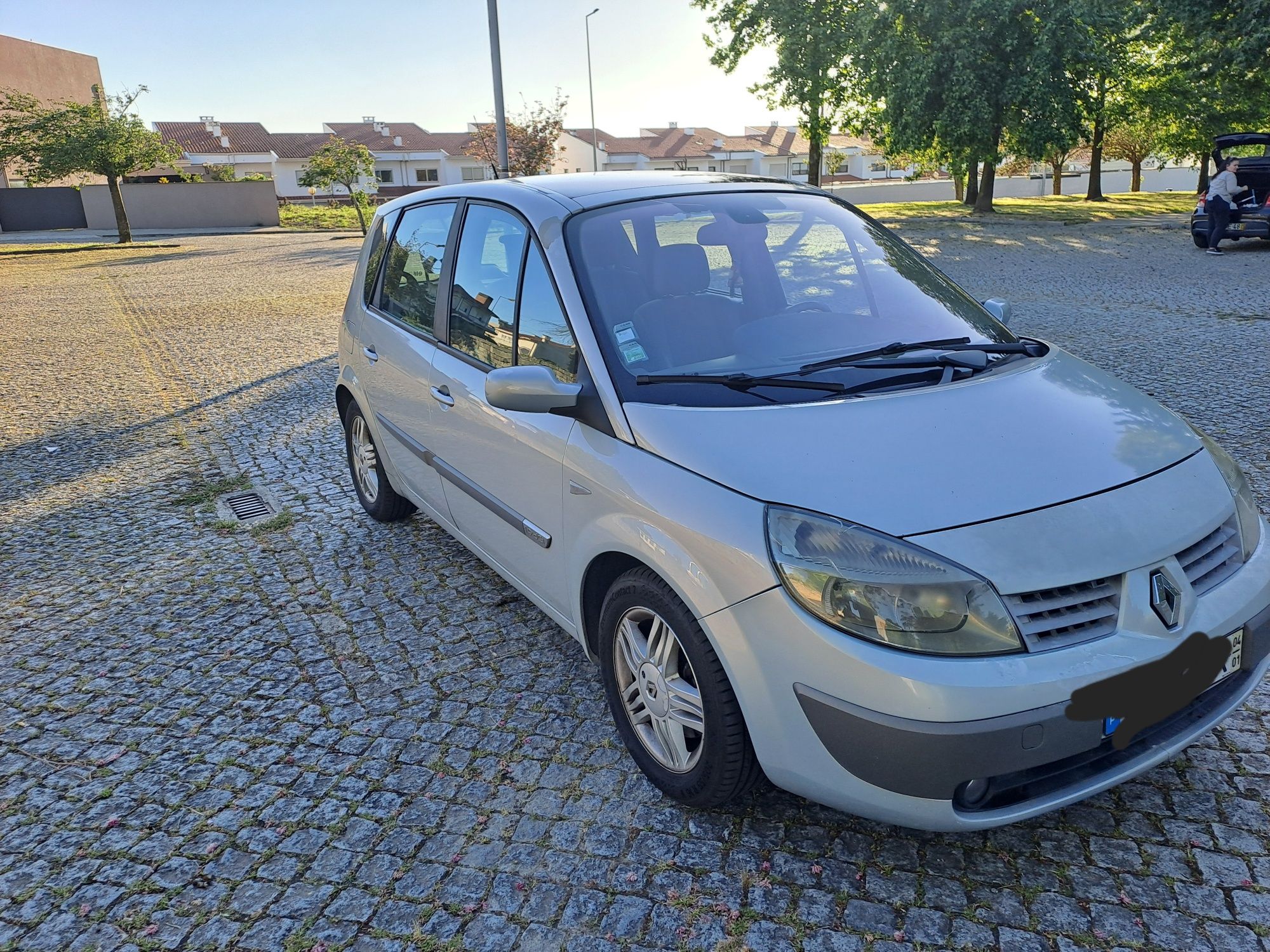 Renault Scenic 1.9 full extras