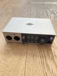 Universal Volt 2 - interfejs audio USB
