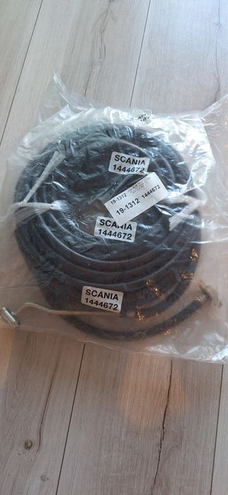 Шланг підкачки Scania