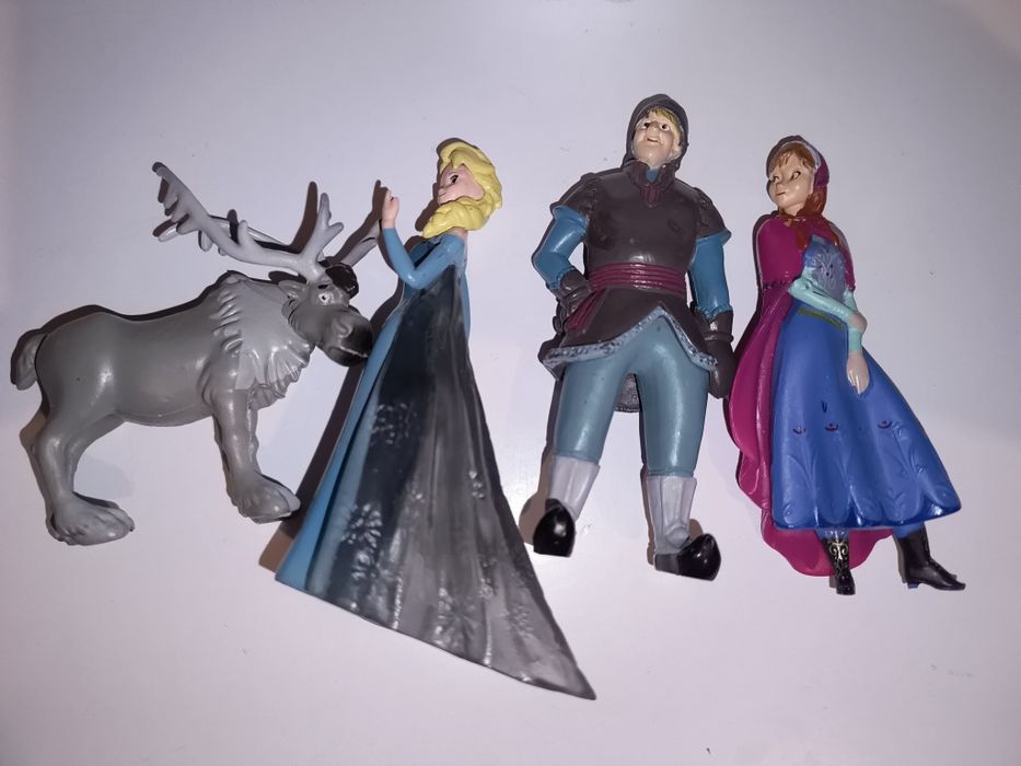 Zestaw figurek Disney bajka kraina lodu Frozen