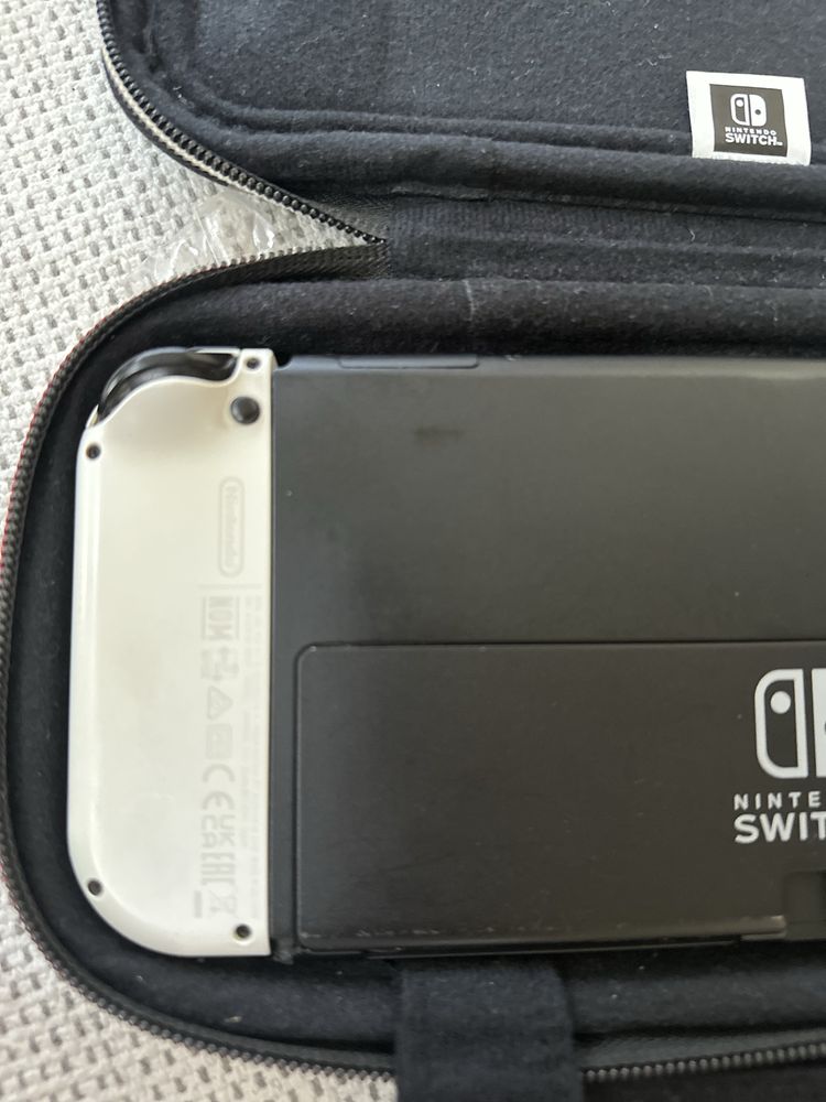 Nintendo Switch Oled ekran 64 GB pamięci z pomrowcem gratis