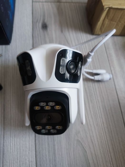 potrujna na  kamera  zewnętrzna WIFI IP SMART OBROTOWA UHD 8MP ICSE