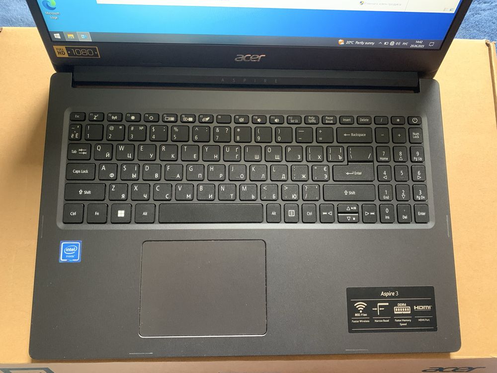 acer Aspiro 3 4-128