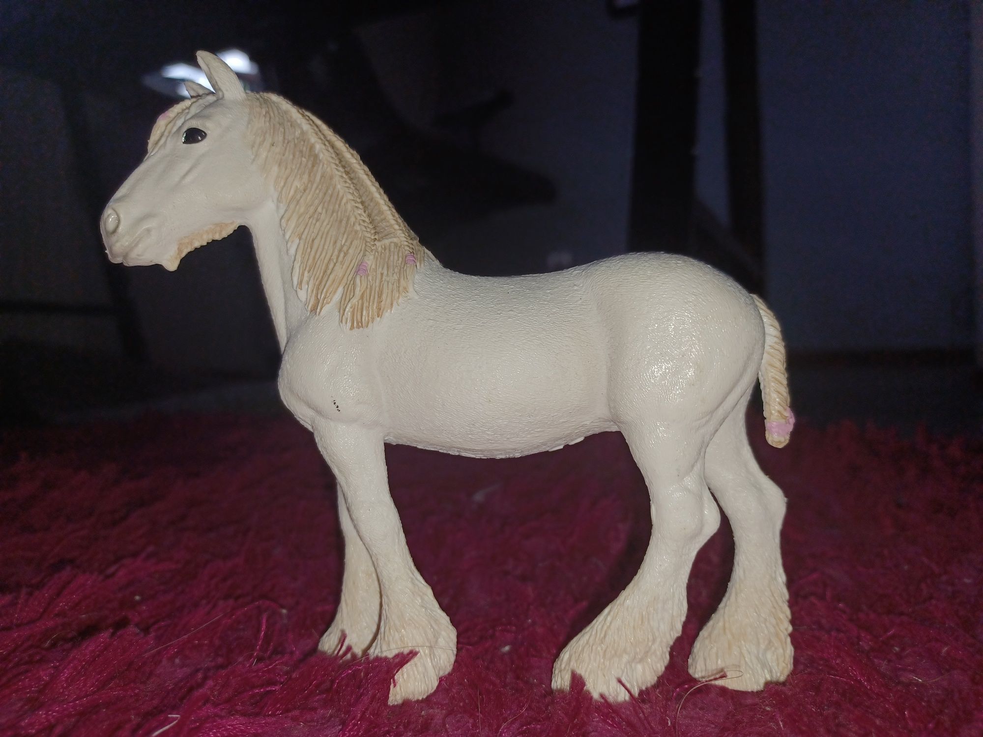 Figurka schleich koń duży