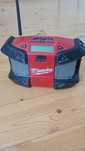 Radio budowlane Milwaukee, Milwaukee C12 JSR