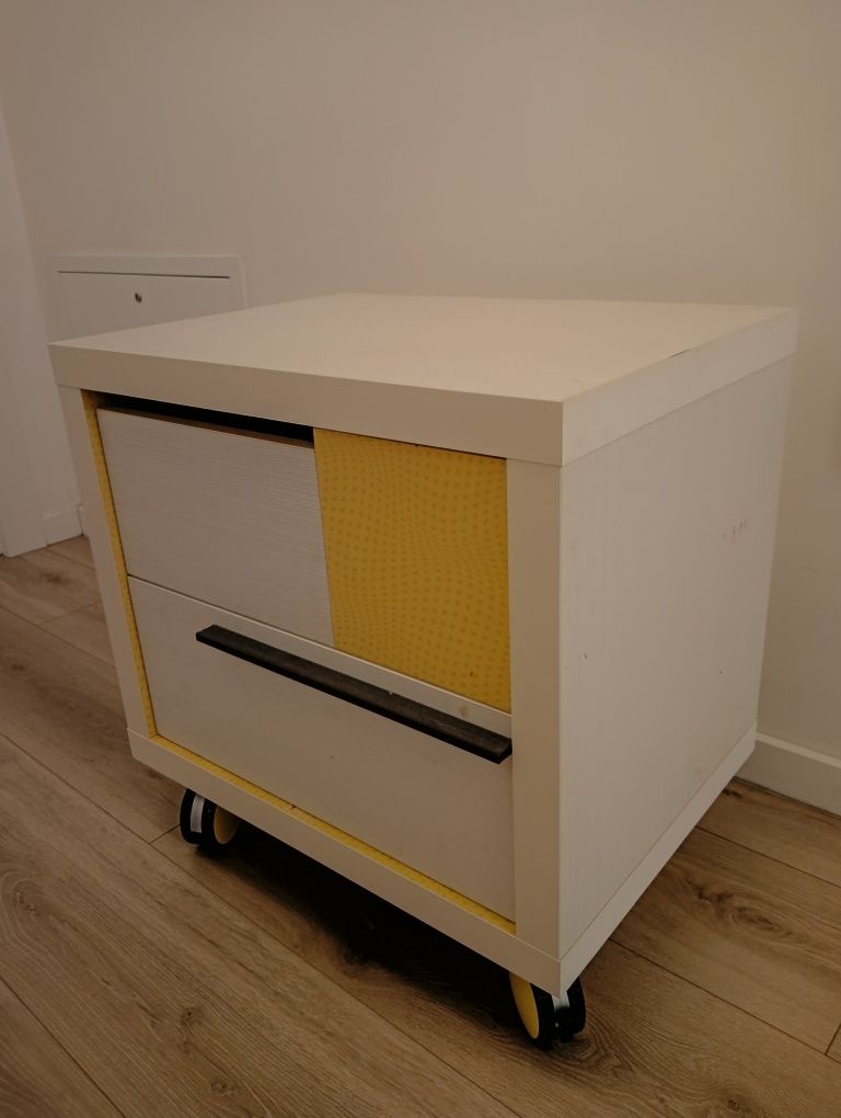 Szafka pod biurko z szufladami