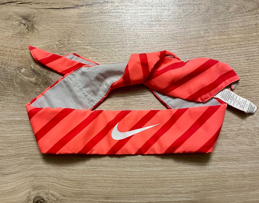 Теннисная бандана NIKE Premier Head Tie Headband (Daring RED)