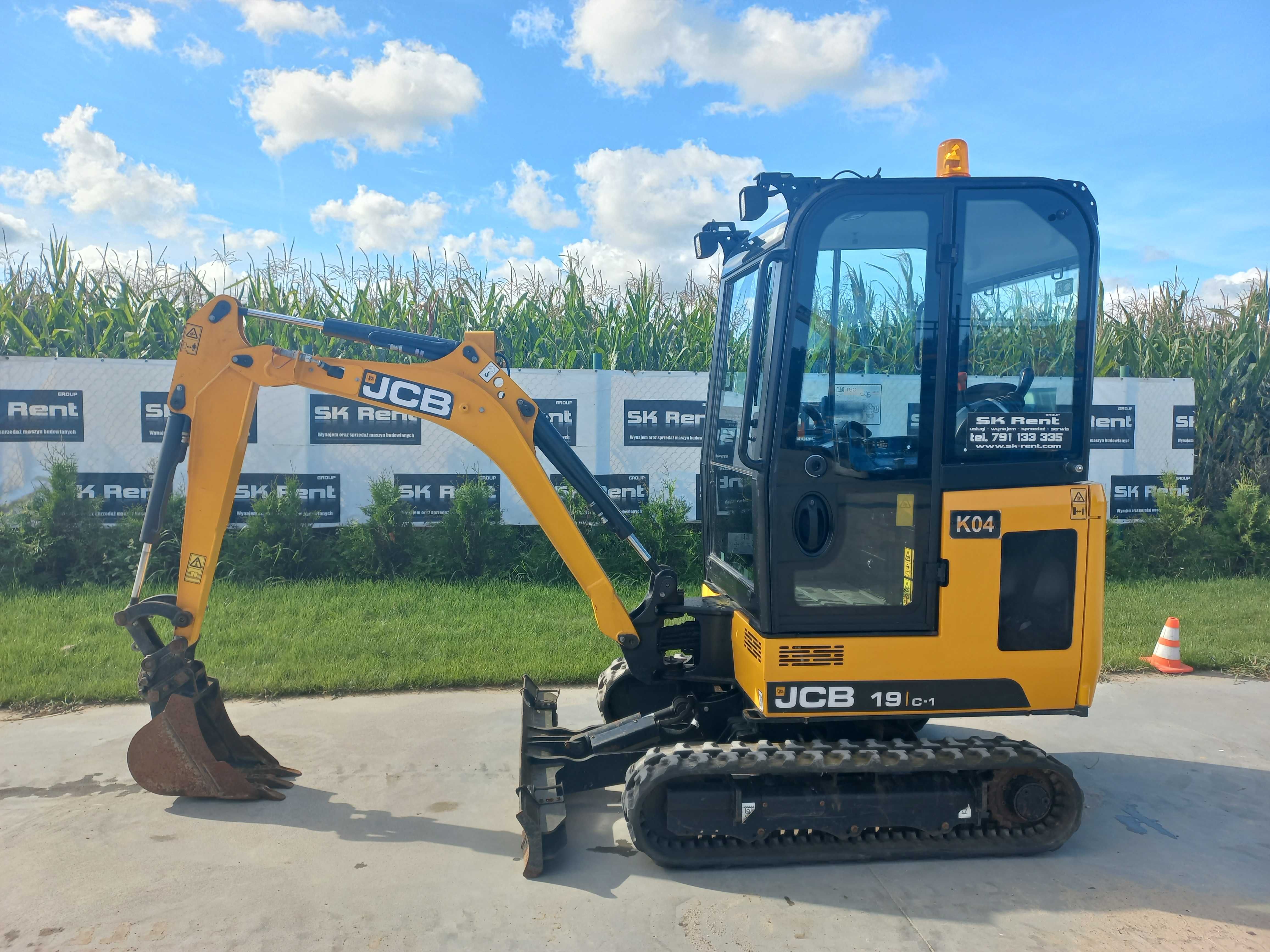 Minikoparka JCB VOLVO 1,8t 2,5t 2,7t wynajem,usługa