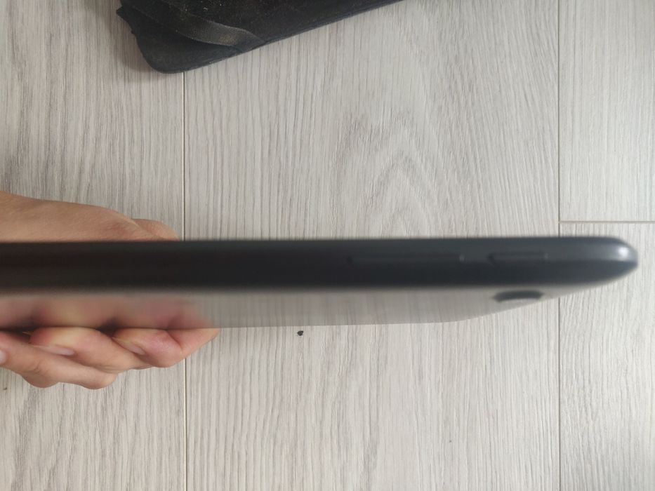 Планшет на запчастини