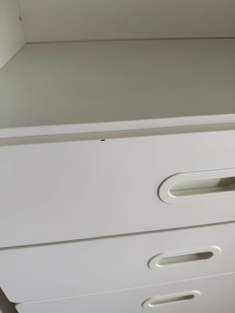 Trocador e secretaria IKEA Småstad