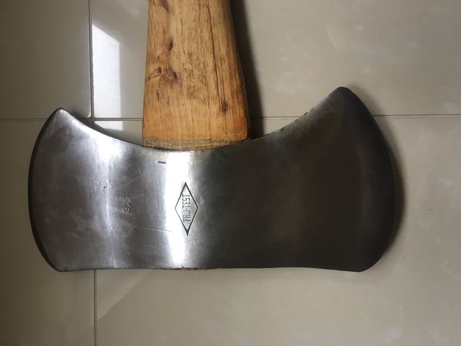 Stara zabytkowa siekiera USA