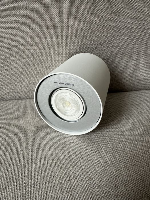 Philips hue Pillar White Ambiance - lampa, reflekror na gu10