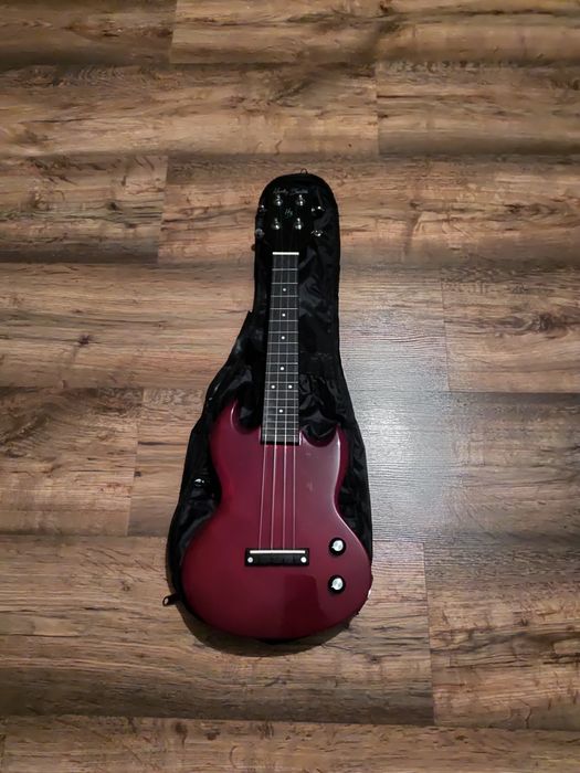 Harley Benton Ukulele DC elektryczne SG
