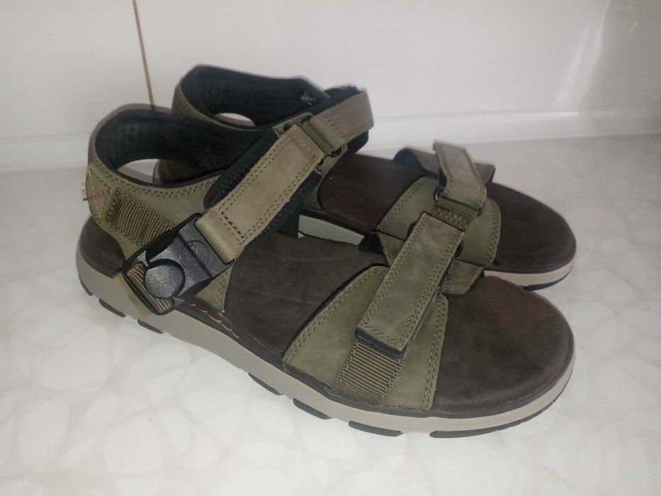 Босоножки Clarks  44 размер 28,5 см  Натуральная Кожа , На магнитах !