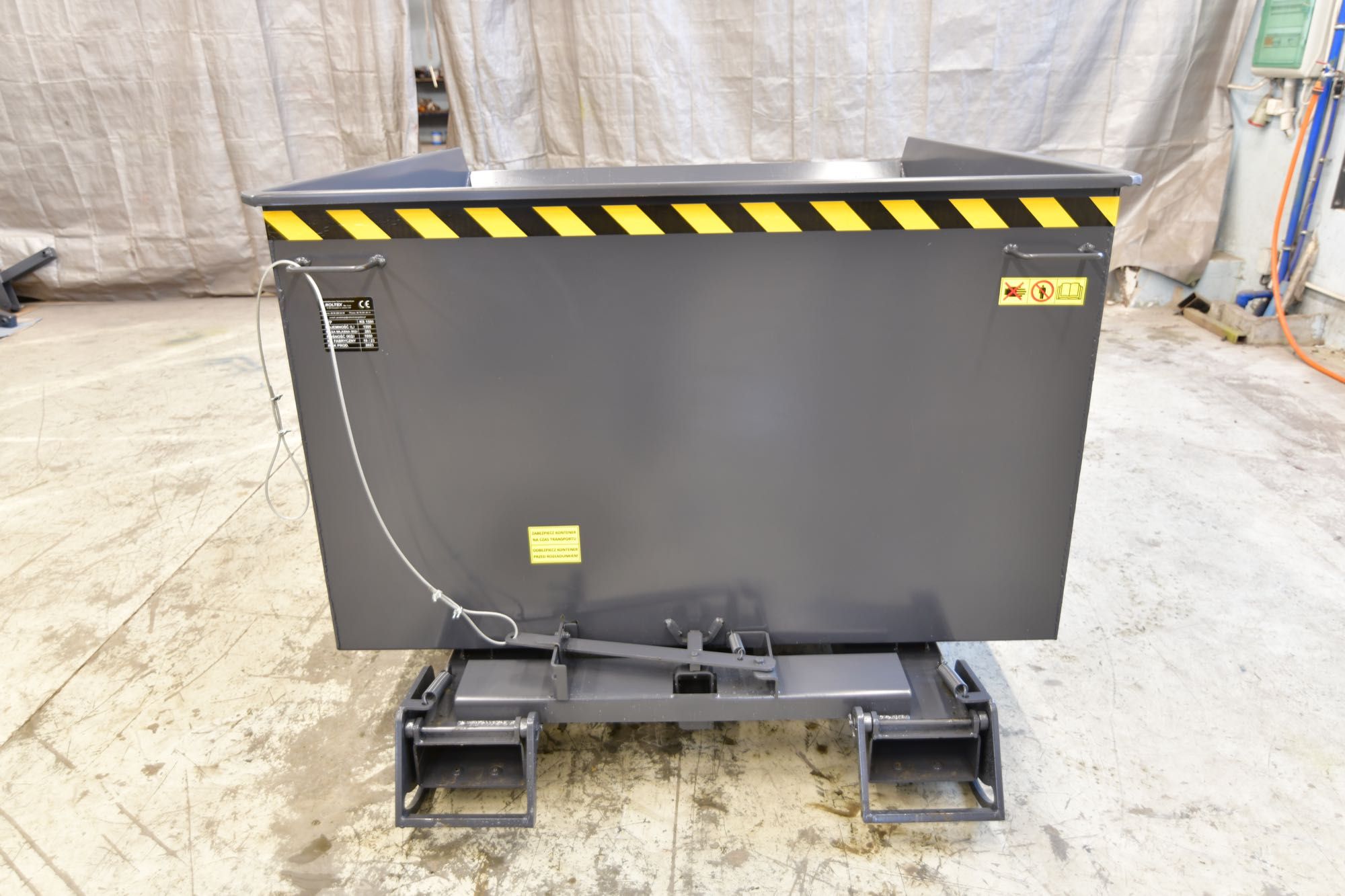 Kontener samowyładowczy / Kontener do wózka / Koleba / Kontener 1500L