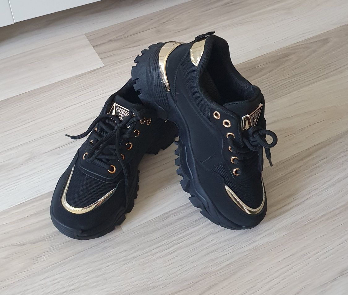 Czarne sneakersy Guess r. 36