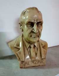 Busto de Salazar
