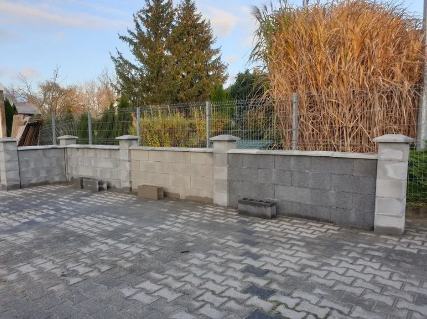 Pustaki ogrodzeniowe żużlobetonowe, nie szalunkowe, nie panele, daszki