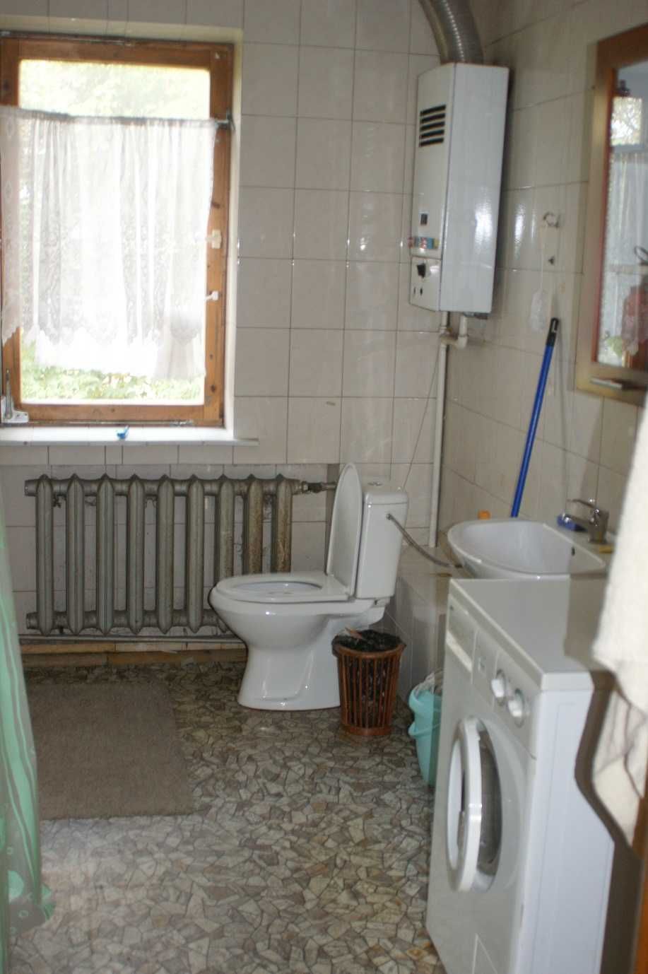 Radość – samodzielny duży pokój II piętro dla 1 osoby lub 2 osób