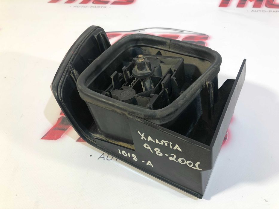 Farolim Traseiro CITROEN XANTIA ESQUERDO ORIGINAL