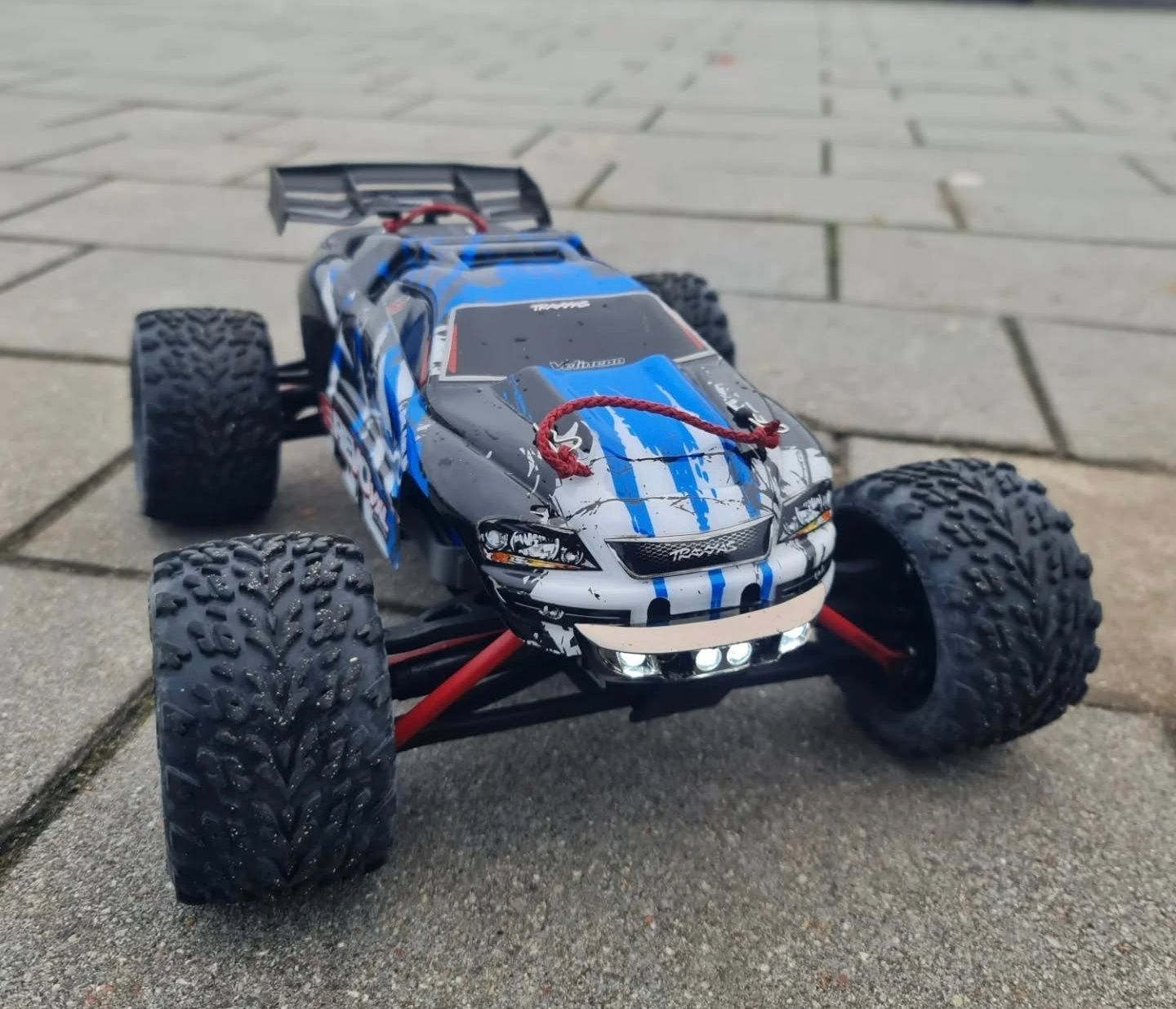 Traxxas erevo vxl 1:16
