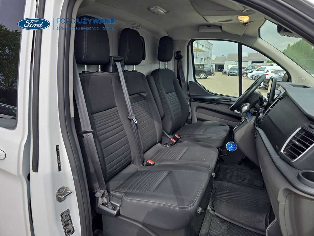 Ford Transit-custom  Ford Transit Custom Limited 320L1 2.0 170KMA6 Krajowy.
