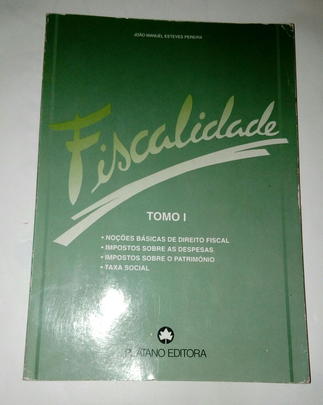 Lote livros técnicos da área de Economia, Contabilidade e Fiscalidade