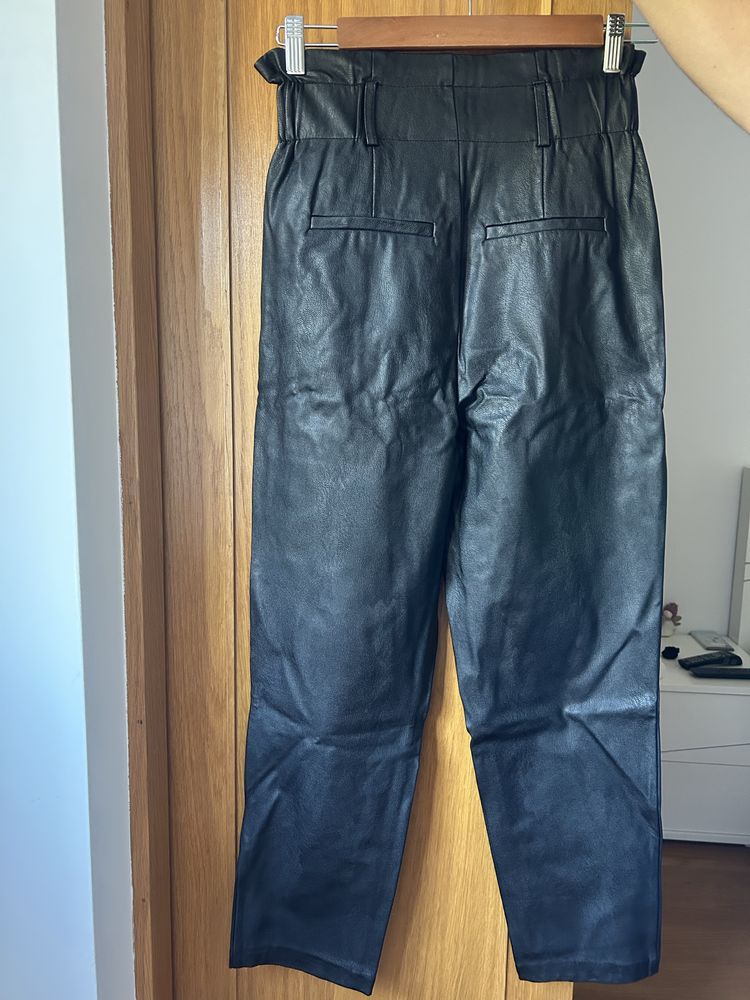 Calça de senhora