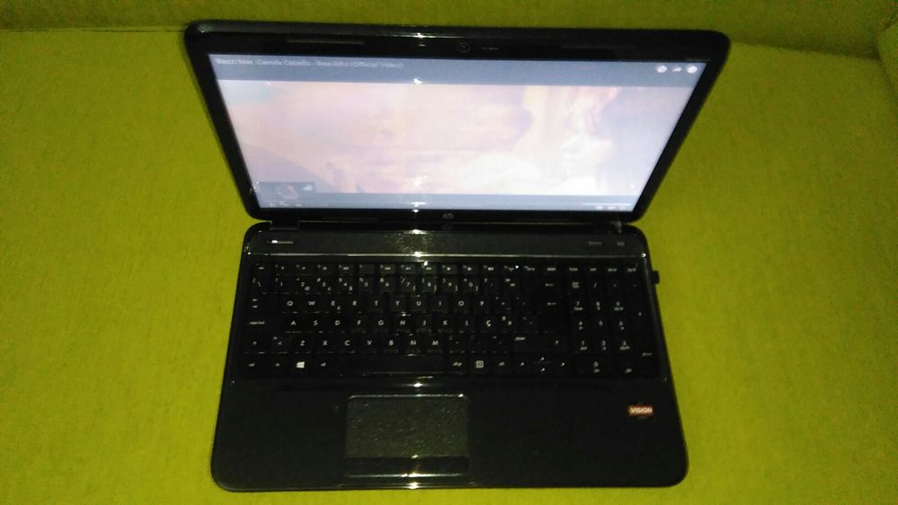 HP - Pavilion g6 - 2244ep (A4 - 4300M / 4GB / HDD320GB / W8)