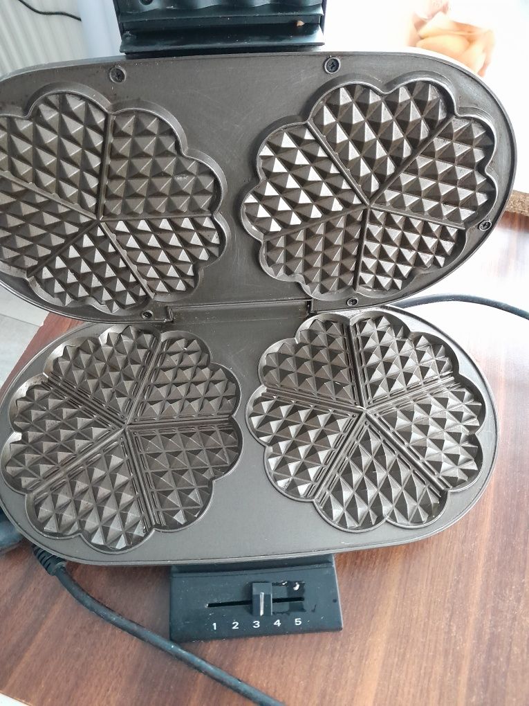 Podwójna gofrownica silvercrest z lidla srebrna czarna 1200