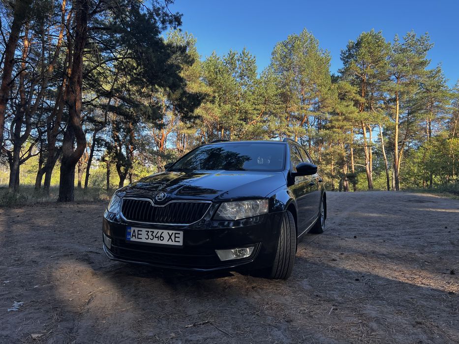 Шкода А7 в гарному стані.