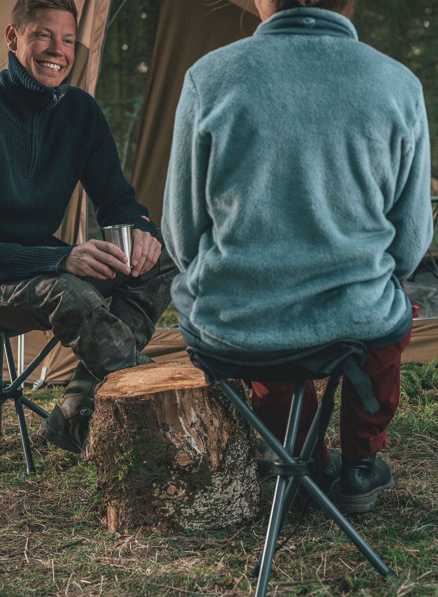 Krzesło turystyczne Robens Searcher Stool - black