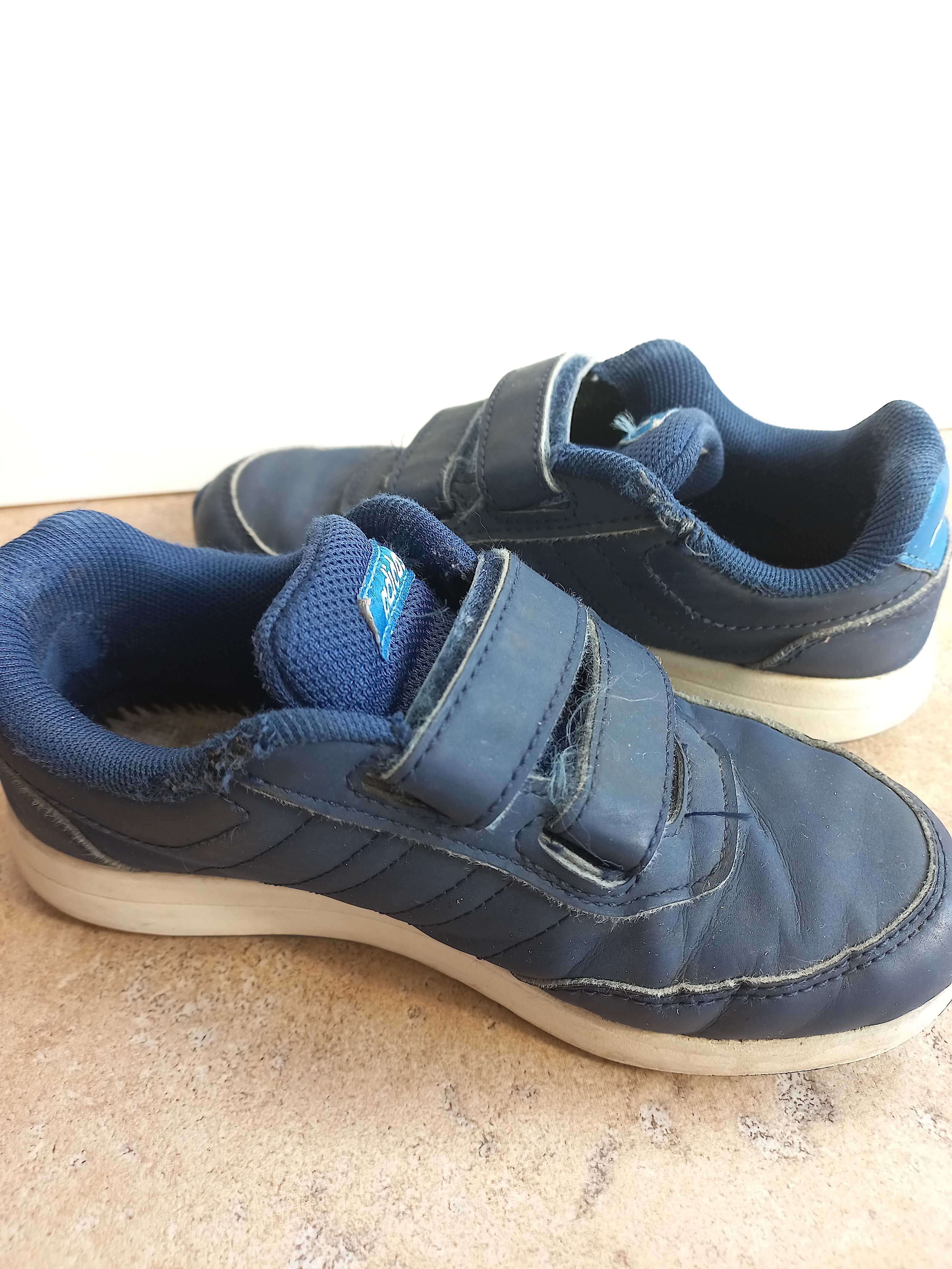 Buty Adidas rozm. 30