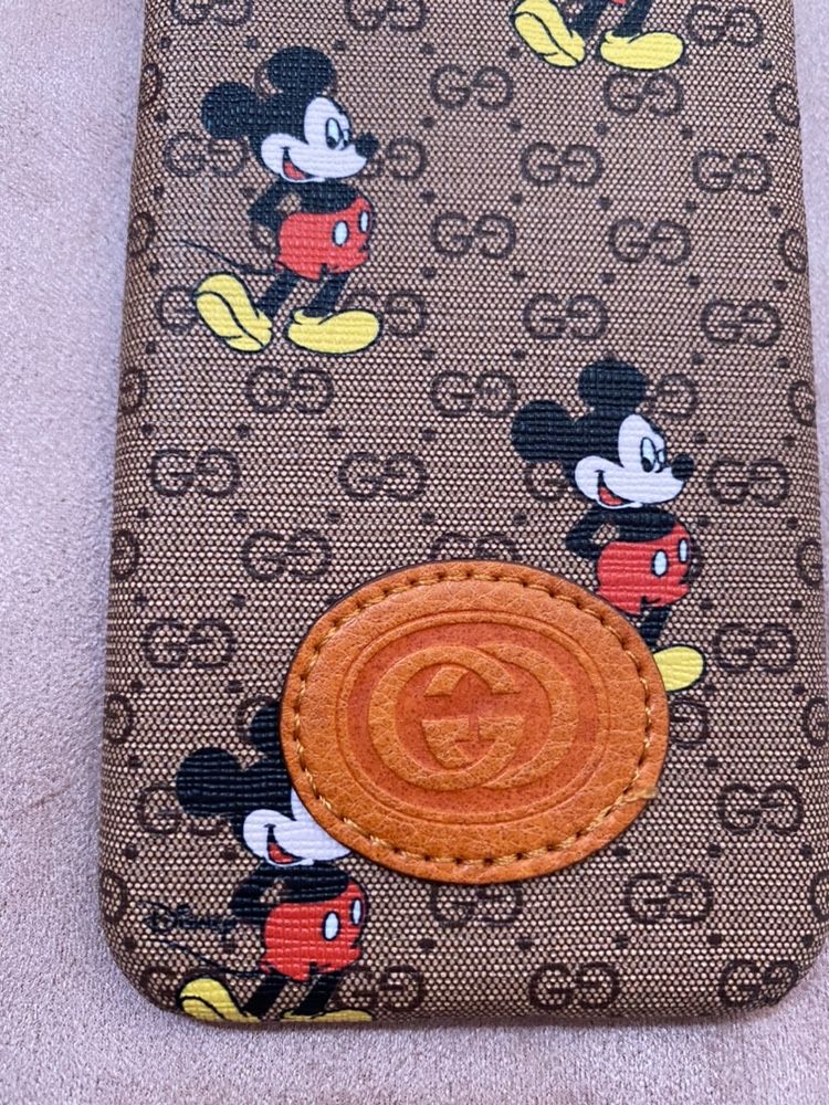 GG Capa iPhone 11 Pro Mickey (nova)