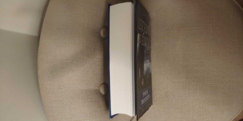 Livro " O Conde de Monte Cristo"