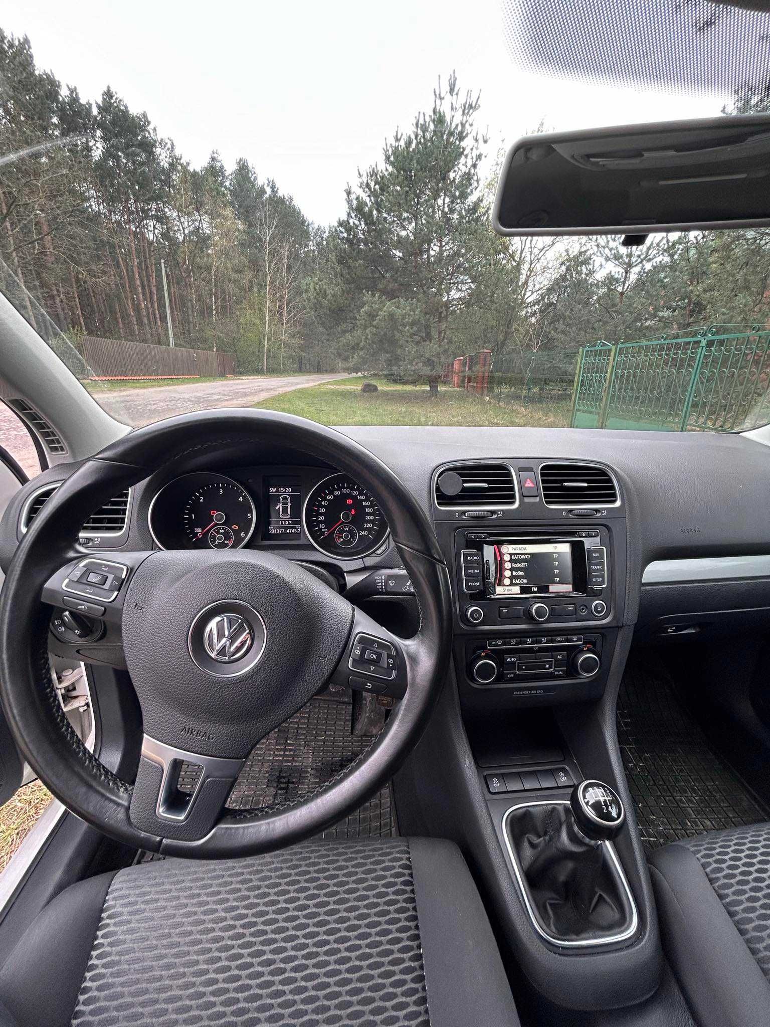 VW GOLF 6 1.6 TDI 2011