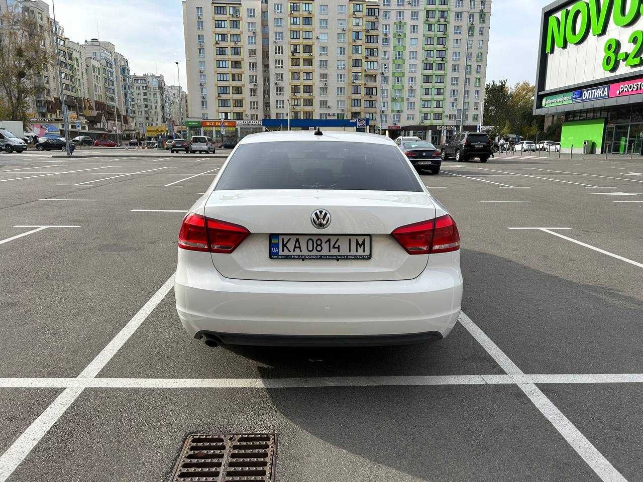 Volkswagen Passat b7 USA 2.5 бензин