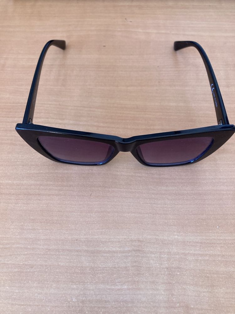 Óculos de Sol Stradivarius