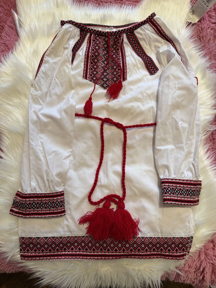 Пролам  вишиванку