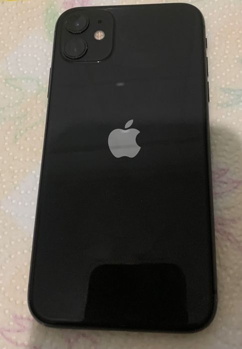 iPhone 11 de 64GB Disponível