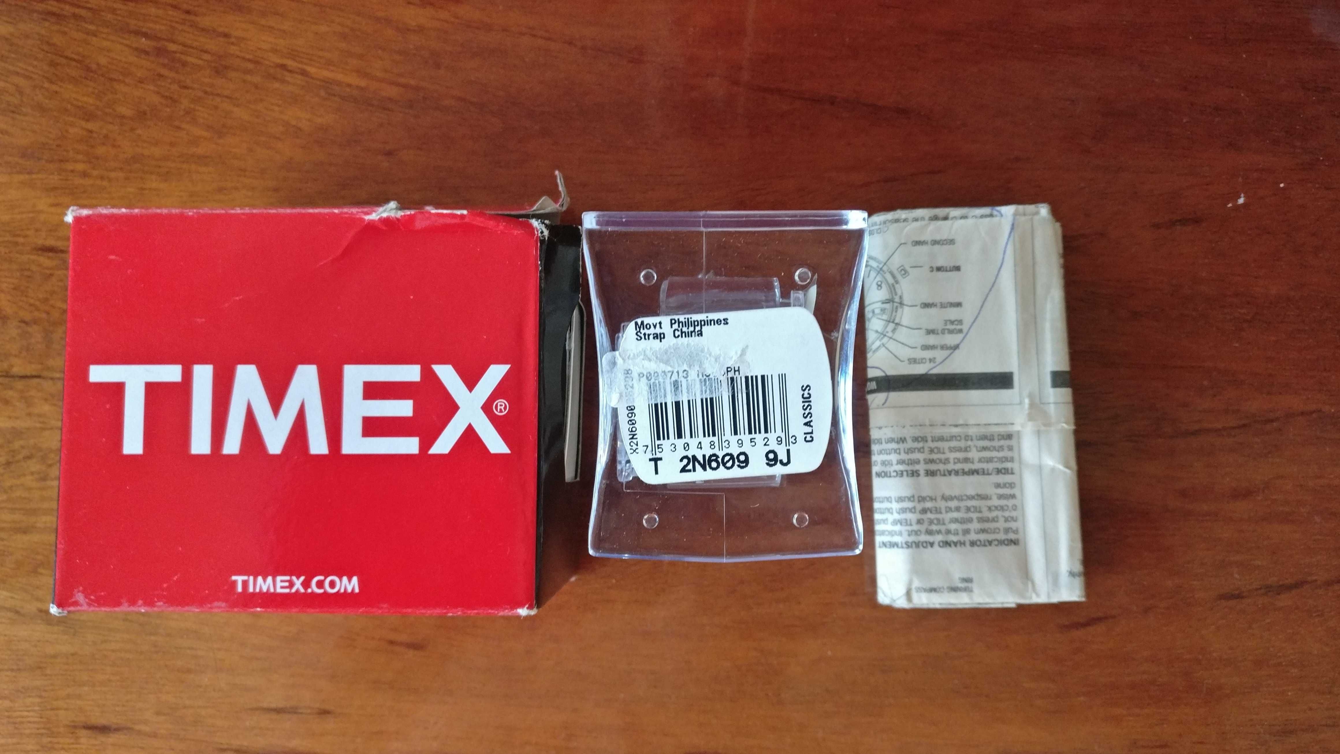 Годинник Timex TRAVELLER IQ Tx2n609